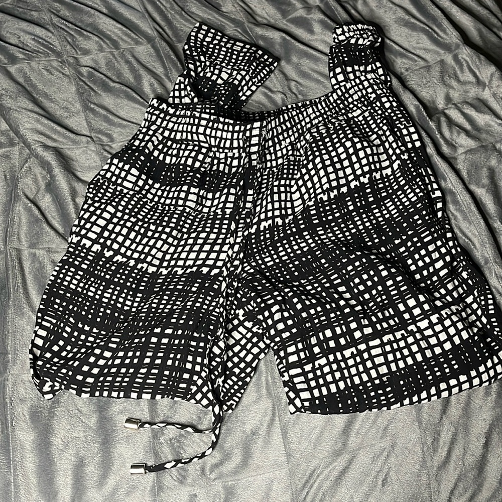 Michael Stars black and white patterned pants